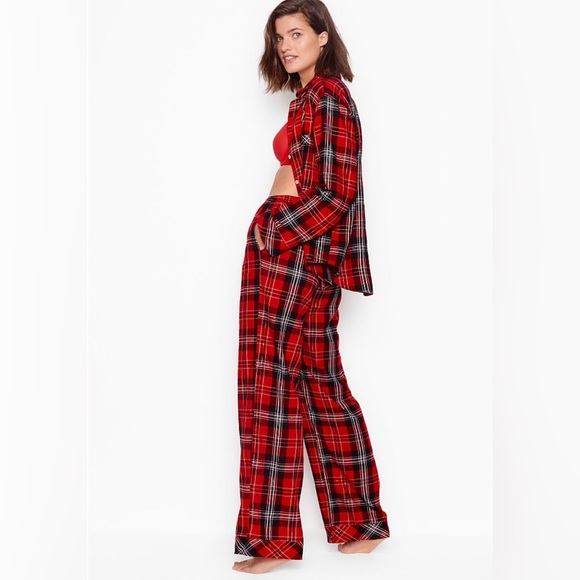 NWT Victoria’s Secret Cotton Printed Flannel Long PJ Set in Size Medium - Picture 6 of 14